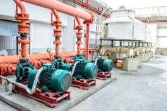 chiller water pump with pressure gauge