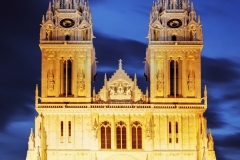 Zagreb cathedral at night